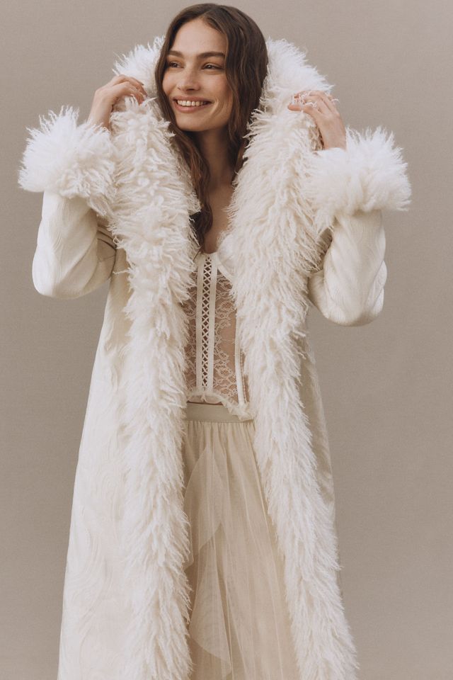 Elliatt Rosa Faux Fur Coat | Anthropologie