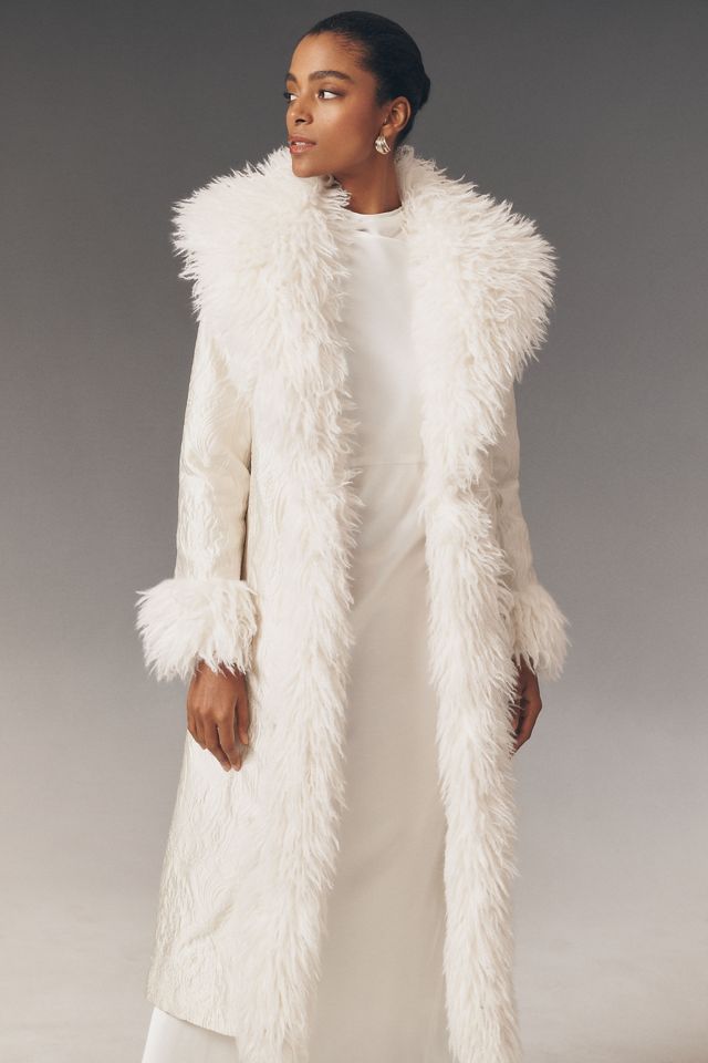 Elliatt Rosa Faux Fur Coat | Anthropologie