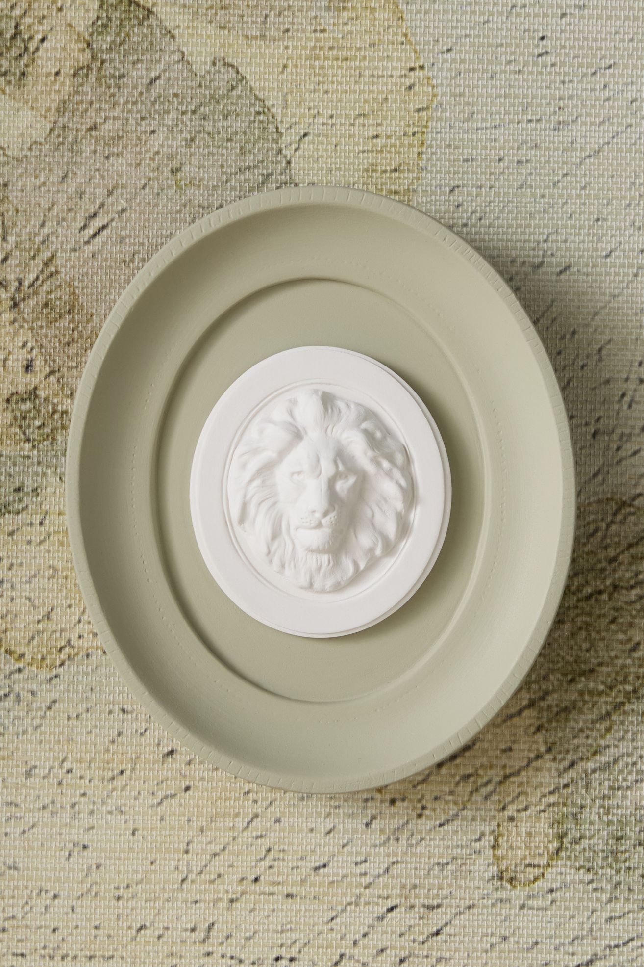 STATUETTE Sage Plaster Framed Intaglio Gallery Wall Charm - Lion, One Size