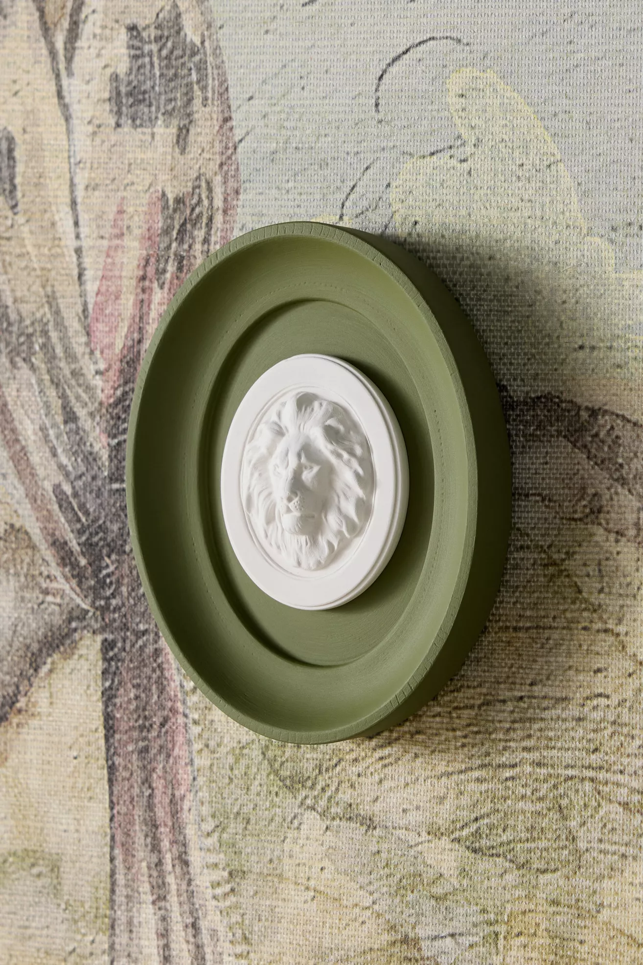 STATUETTE Olive Plaster Framed Intaglio Gallery Wall Charm - thumbnail 8