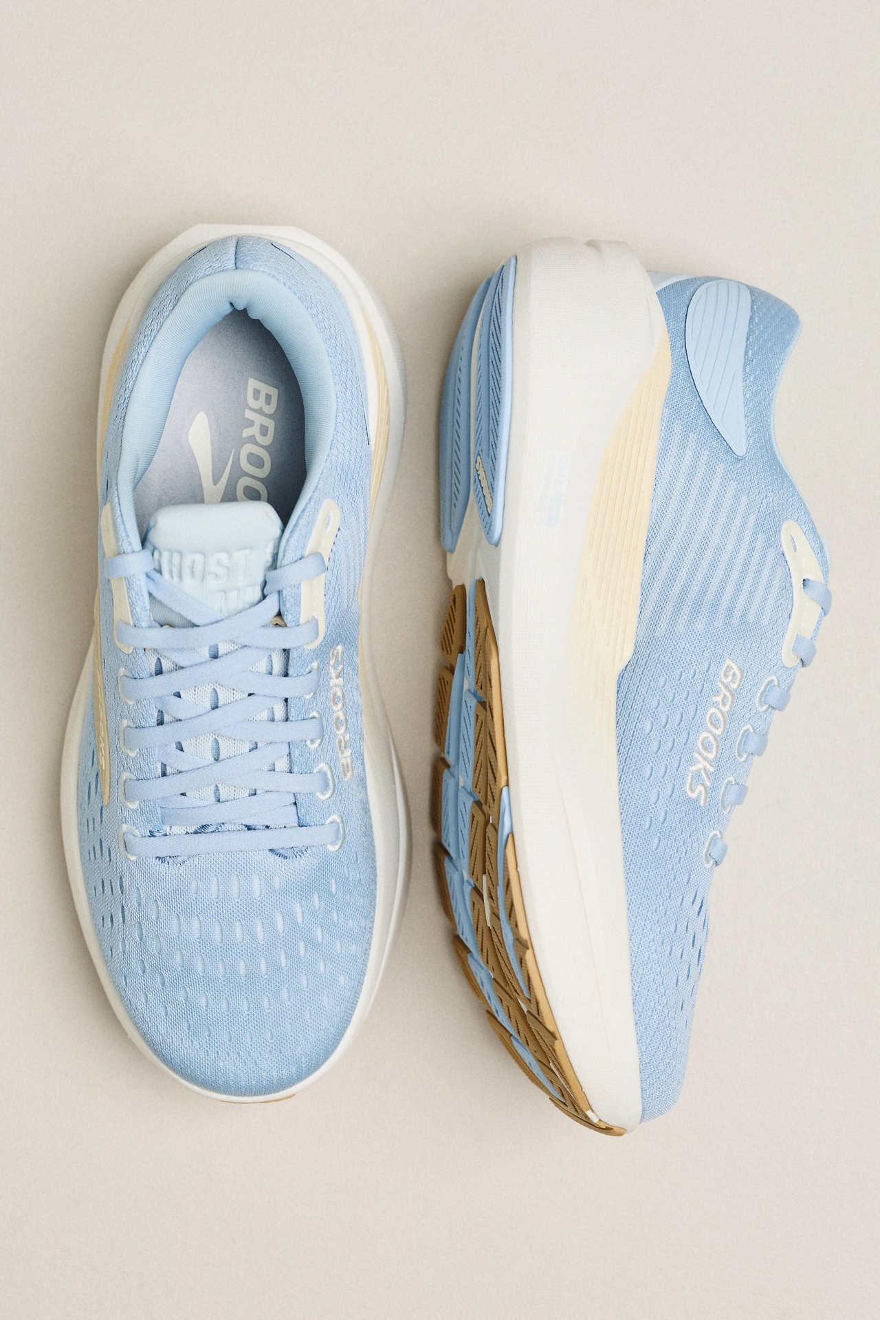 Brooks Ghost Max 3 Sneakers