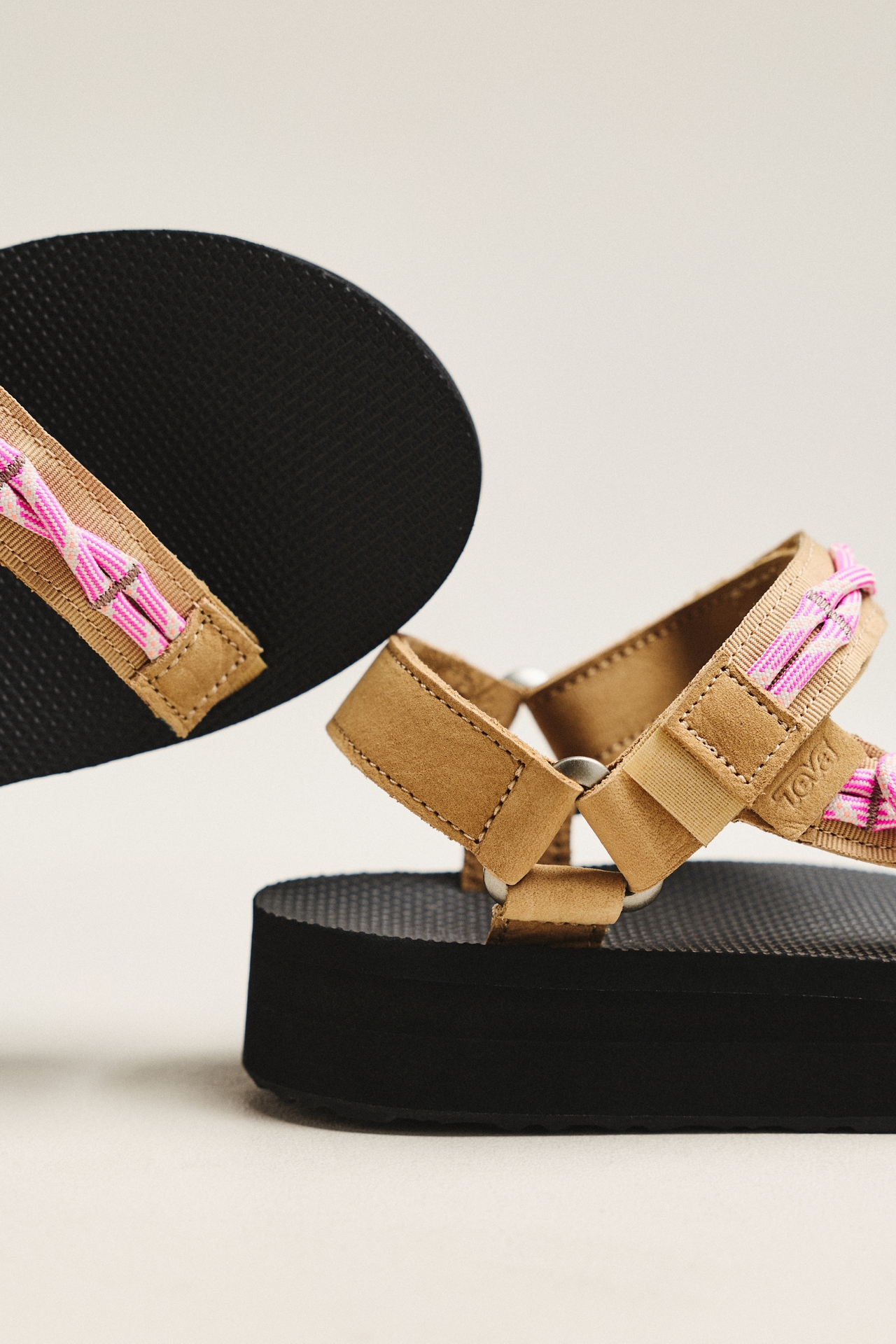 Teva Midform Universal Sandals