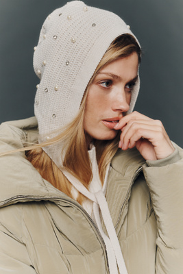 Flat White Rhinestone Embellished Knit Bonnet In White