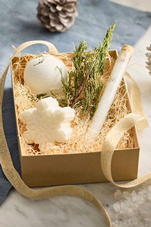 Cypress Holiday Bath Gift Set