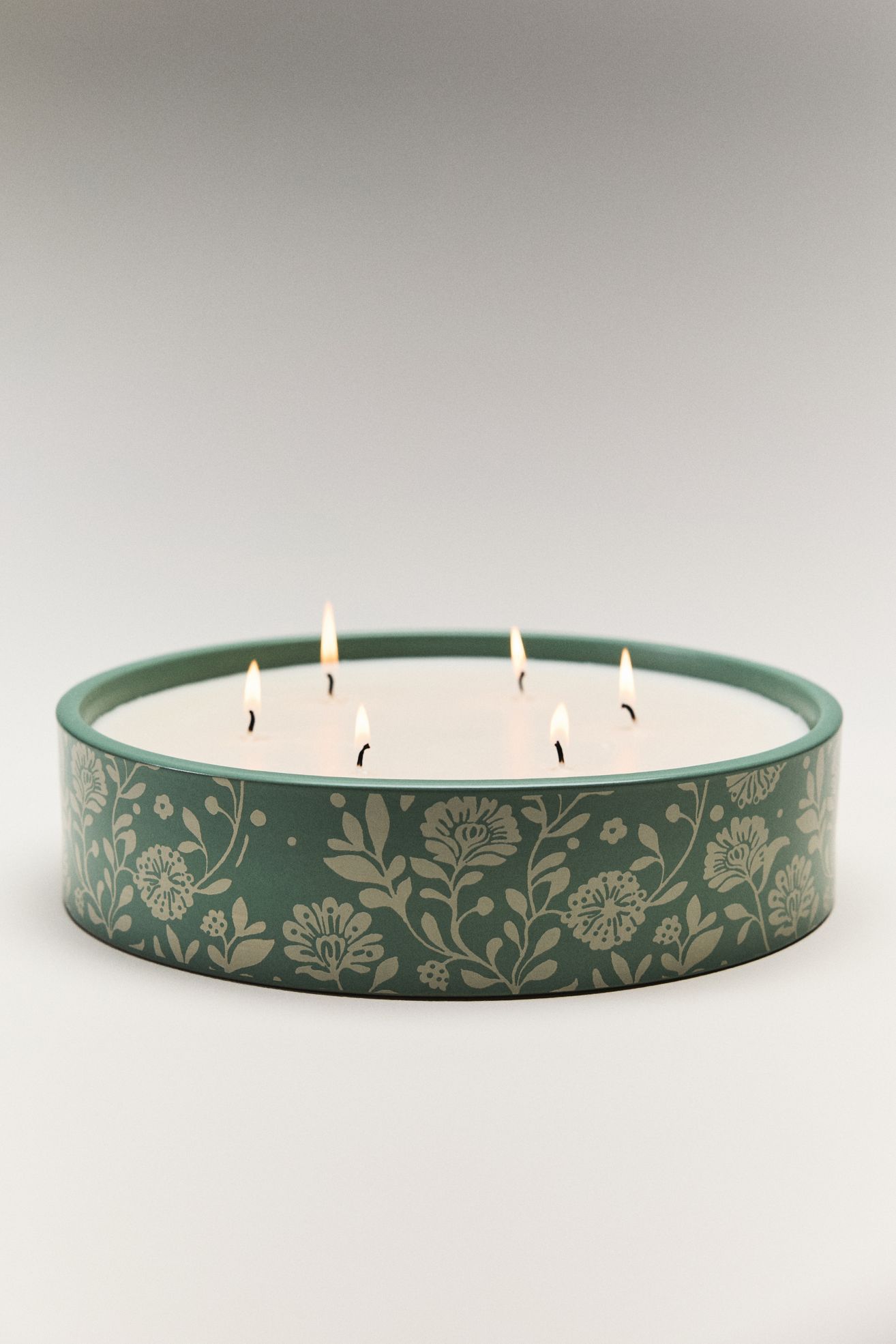 Spring Cottage Fresh Cotton Blossom & Neroli Ceramic Decorator Candle - Cotton Blossom & Neroli, Standard, L