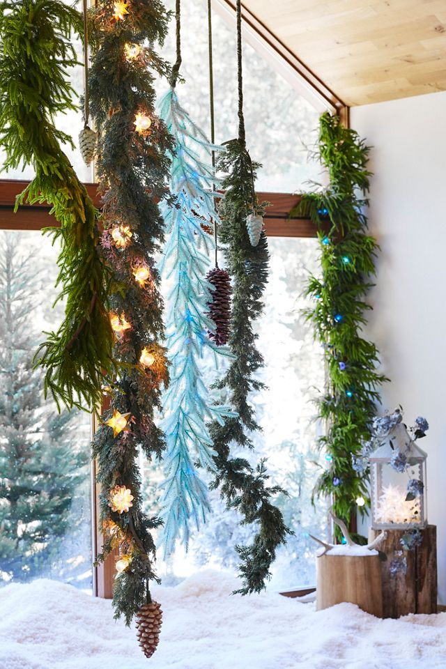 Stargazer Moravian Star String Lights #9