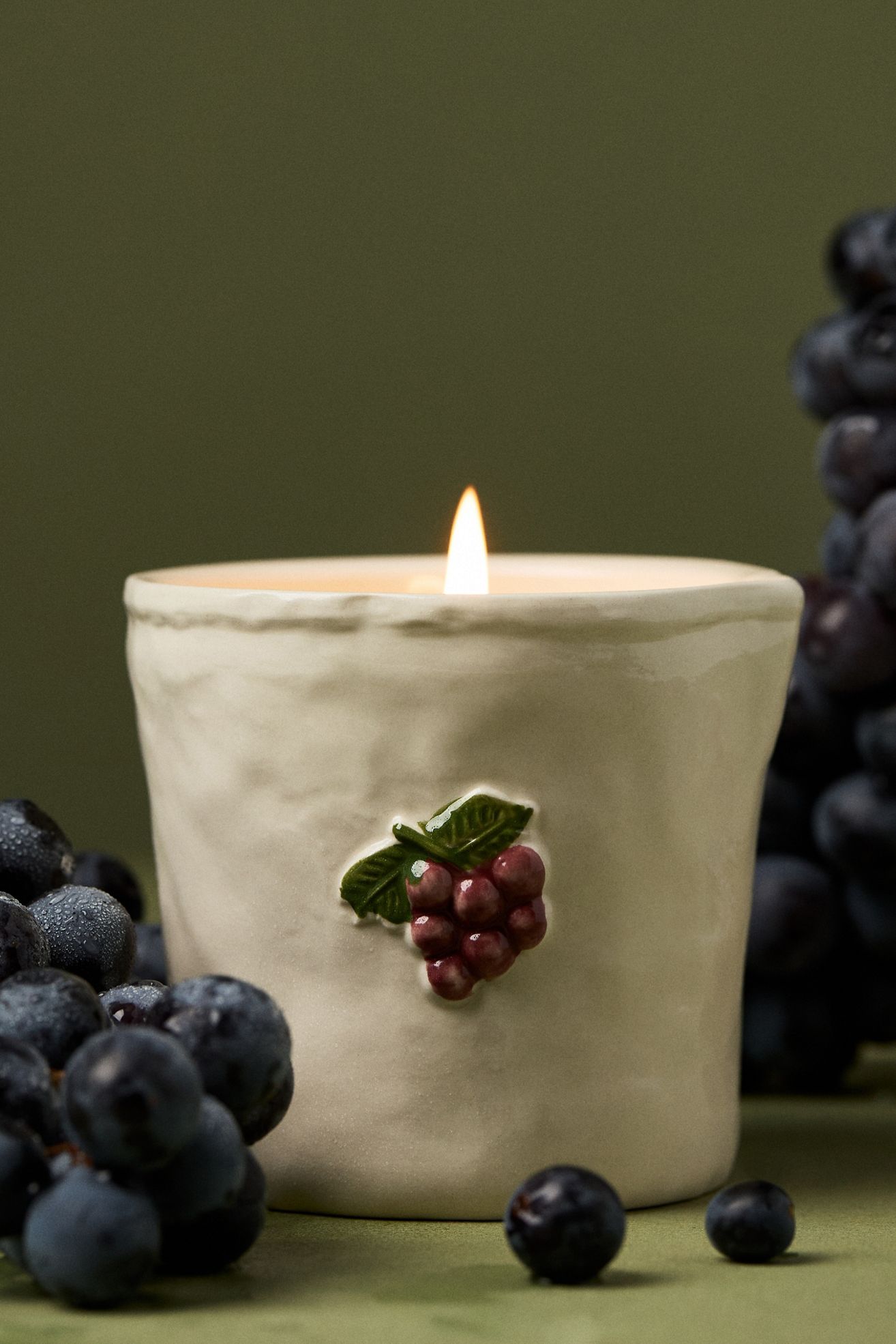 Bistro Fruity Bordeaux Grape Ceramic Candle - Bordeaux Grape, S