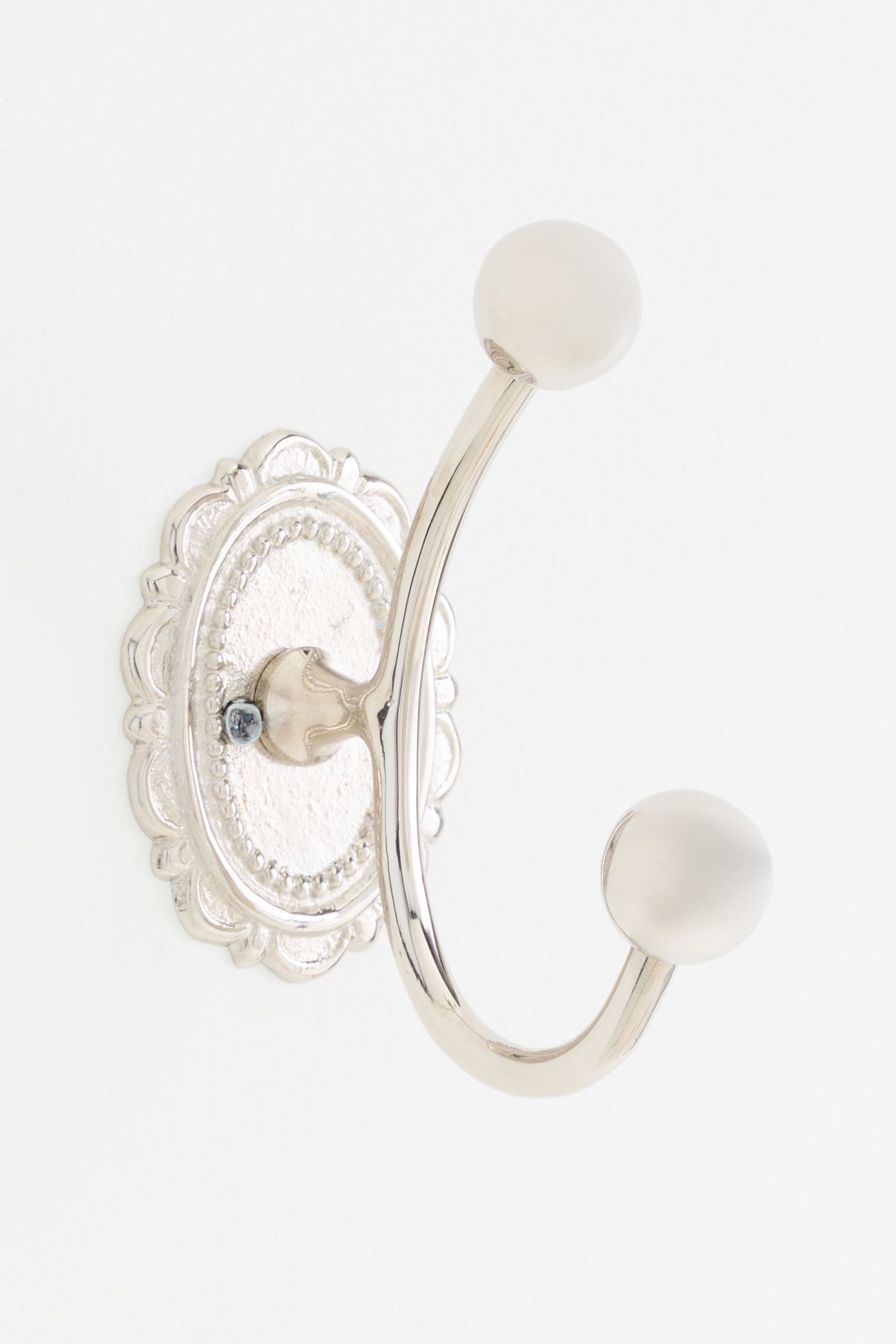 Louisa Scalloped Bath Hook - Polished Nickel, One Size