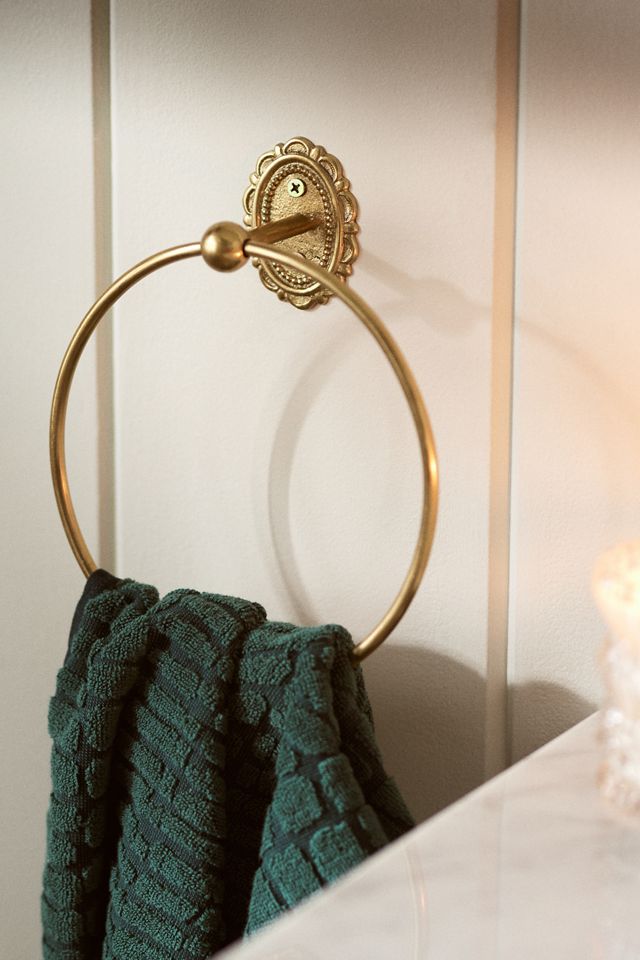 Louisa Scalloped Towel Ring #1