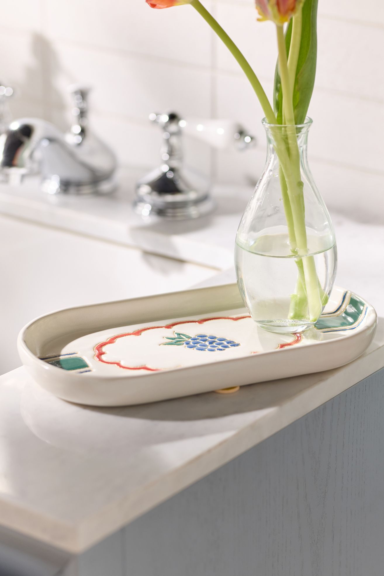 Hand-Painted Ceramic Bath Tray - Anja White, One Size