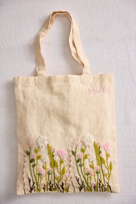Terrain Embroidered Vines Linen Tote In White