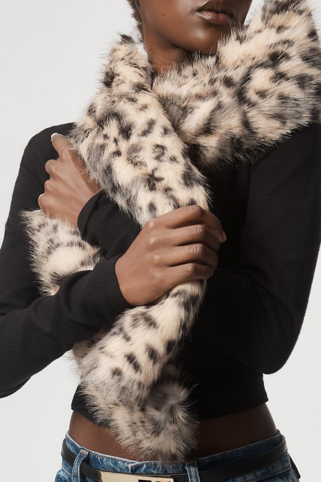 Unreal Fur Scarf #1