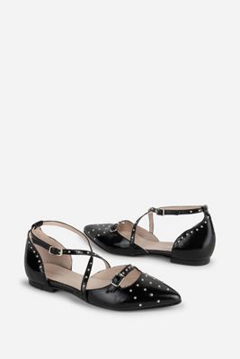 Intentionally Blank Crowd Studded Crisscross Flats