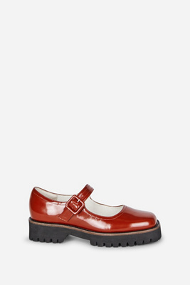 Intentionally Blank Veronica Lug Sole Mary Jane Flats In Red