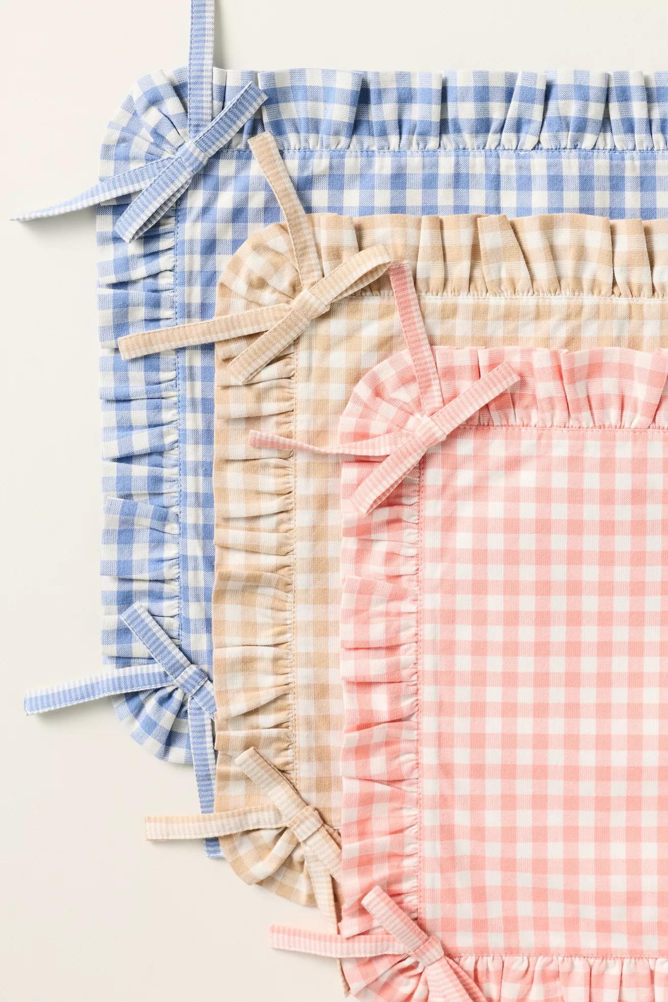 Brynn Gingham Placemat - thumbnail 3