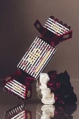 Slip Sugar Plum Silk Scrunchie Cracker Set