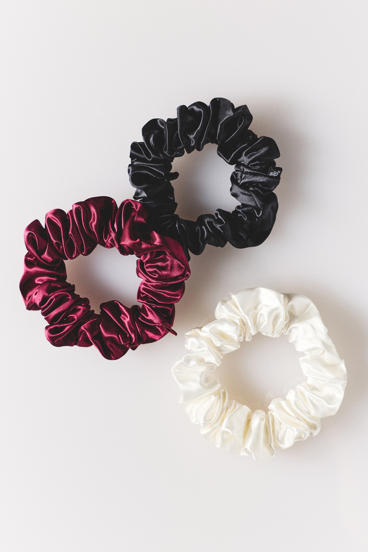 Slip Sugar Plum Silk Scrunchie Cracker Set
