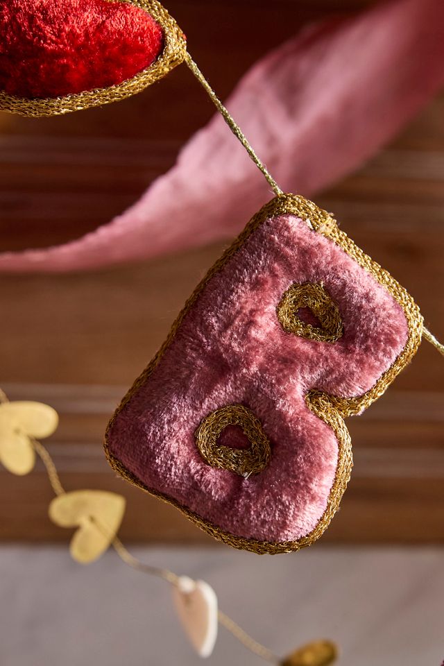 Be Mine Velvet Garland #1