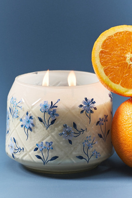 The Gather Candle by Anthropologie: Floral Neroli & Vanilla Musk