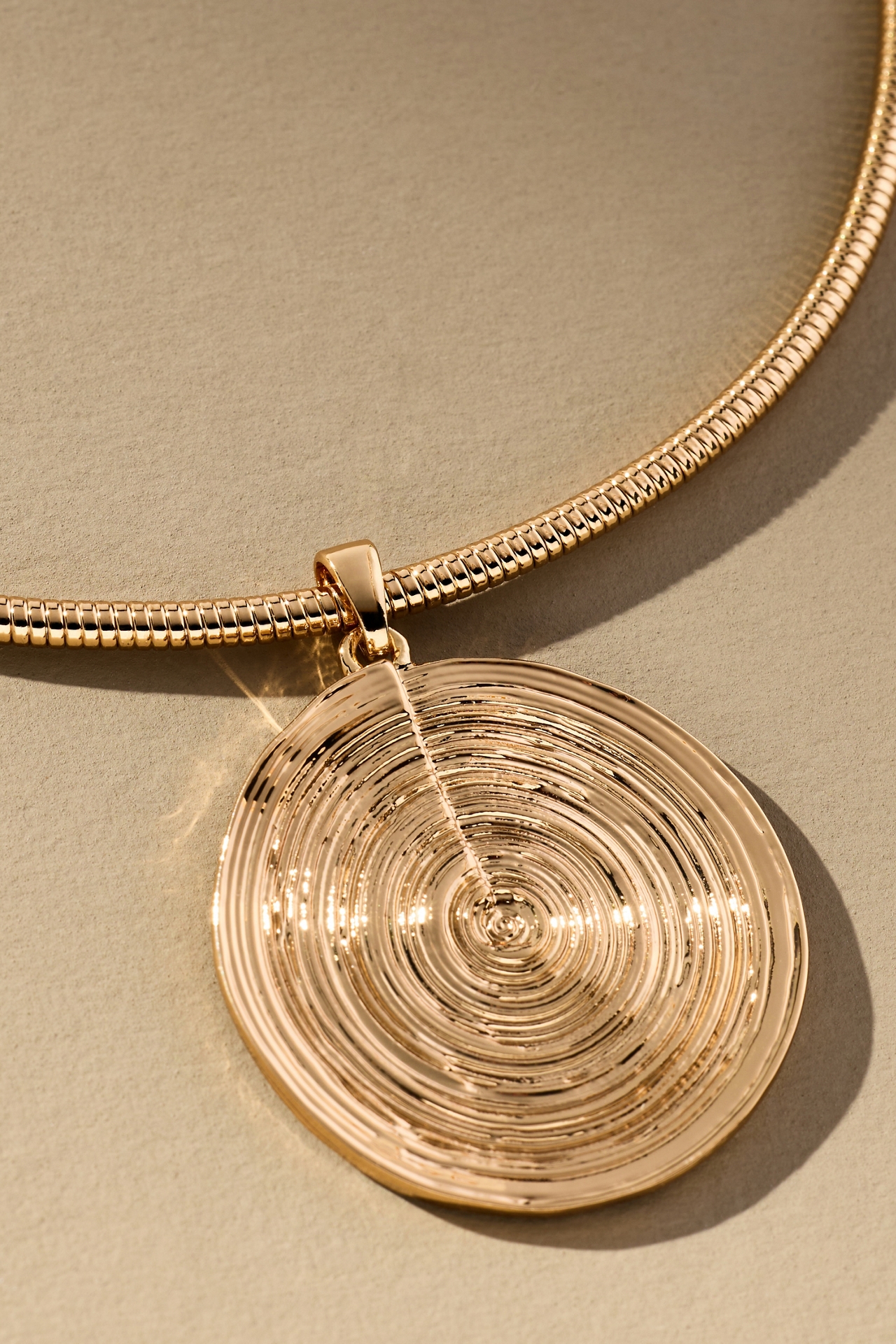 Ettika Swirl Pendant Choker Necklace