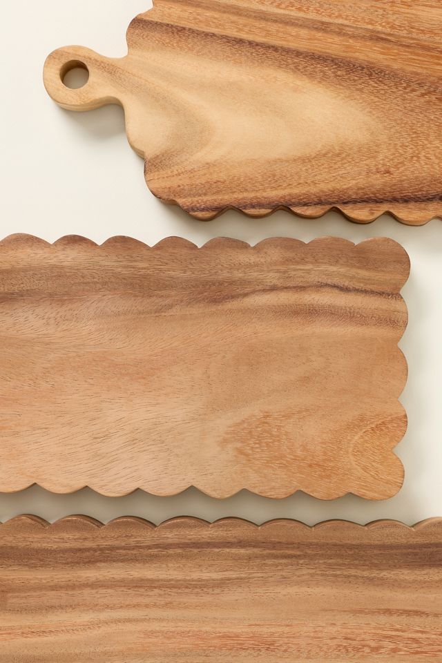 Scalloped Wood Cheeseboard #2