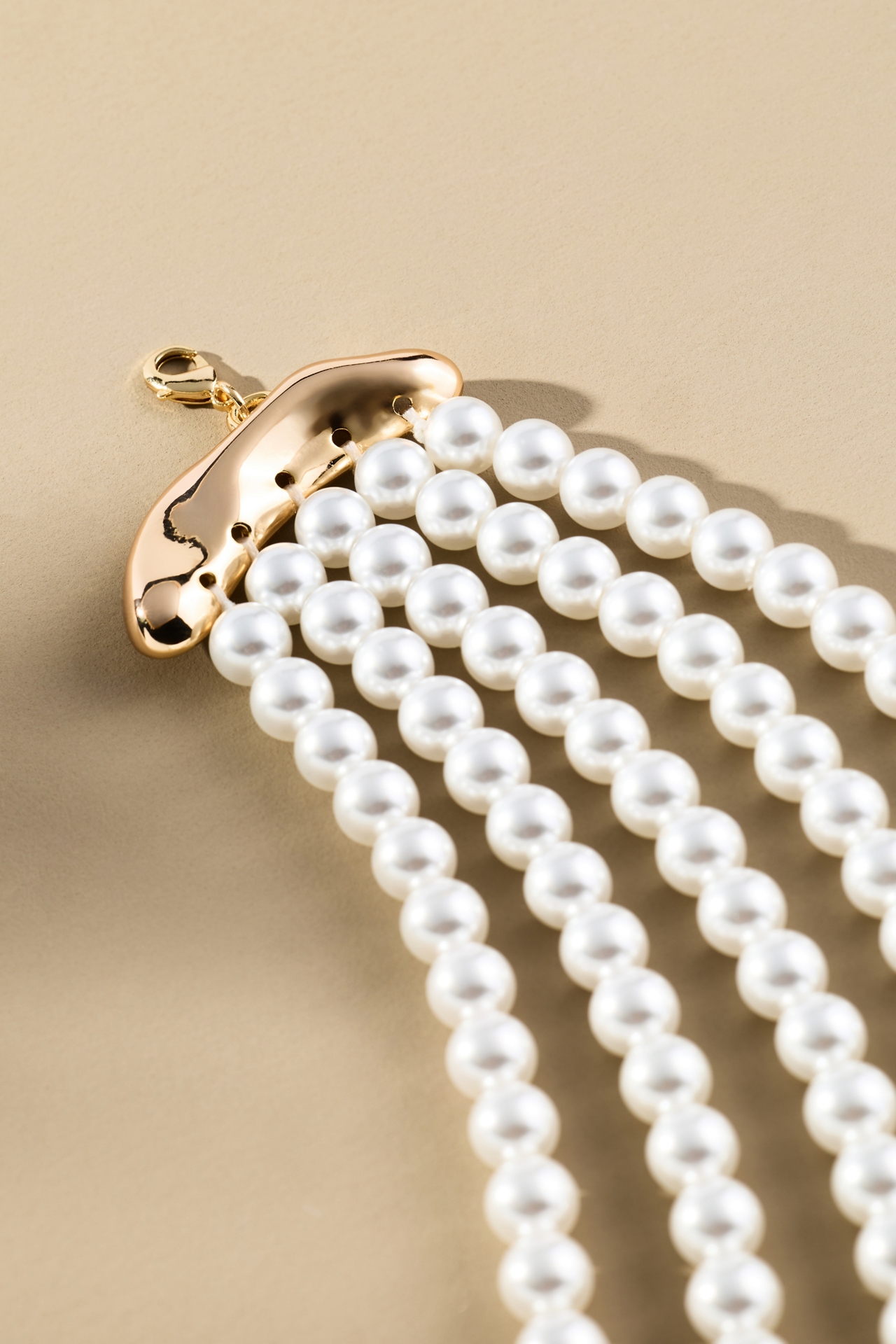 Cinq Layered Pearl Necklace