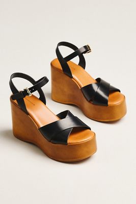Tacones de Plataforma con Cuña y Correa al Tobillo con Base de Madera By Anthropologie