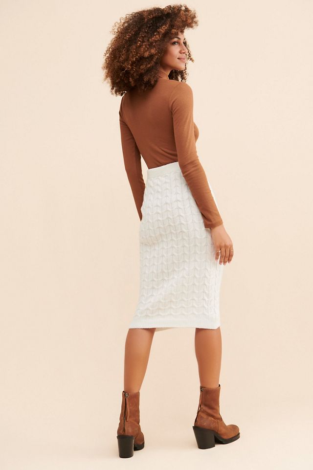 Flat White Calais Cable Knit Sweater Skirt #1