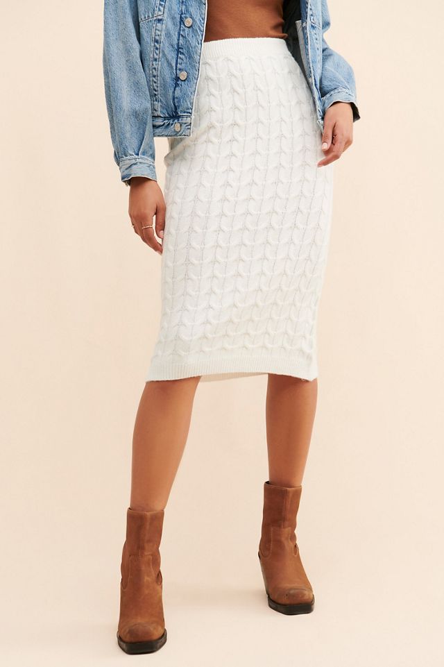 Flat White Calais Cable Knit Sweater Skirt #3