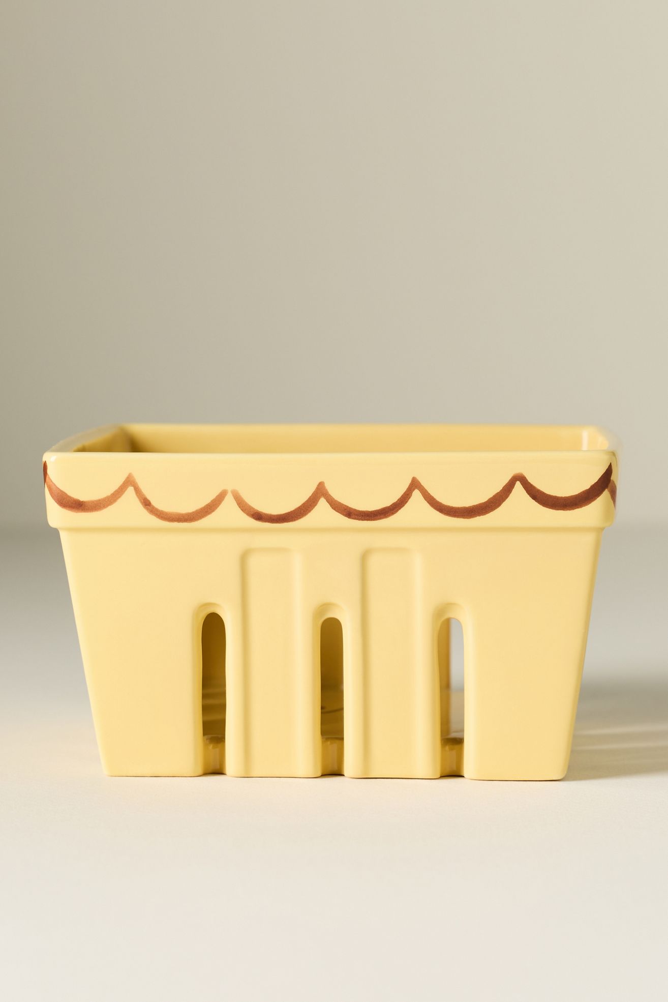 Damson Madder Berry Basket - Light Yellow, One Size