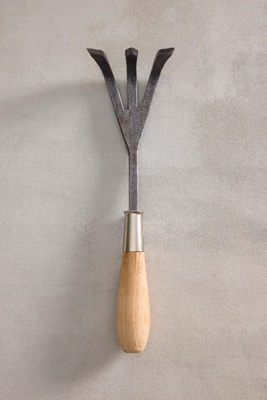 Red Pig Garden Tools Cultivator