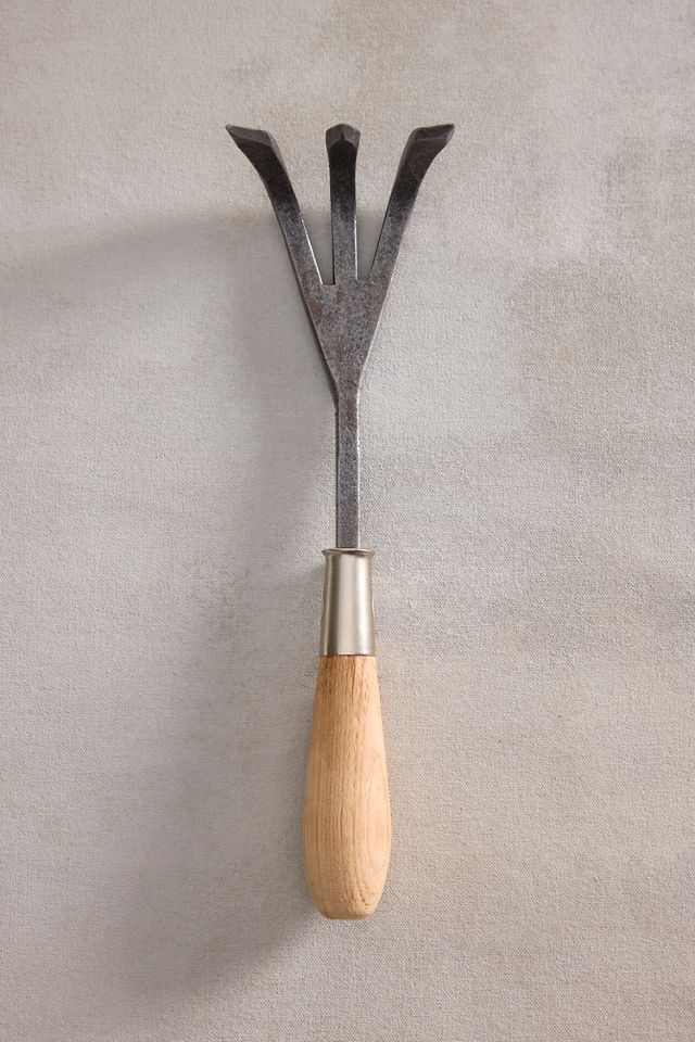 Red Pig Garden Tools Cultivator