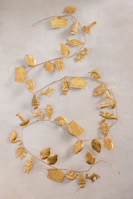 Dresden Icon Garland