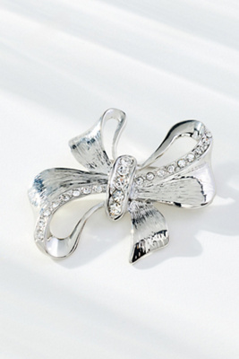 By Anthropologie Ornate Bow Brooch In Gold