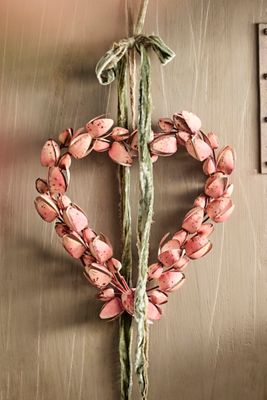 Tulip Heart Iron Wreath