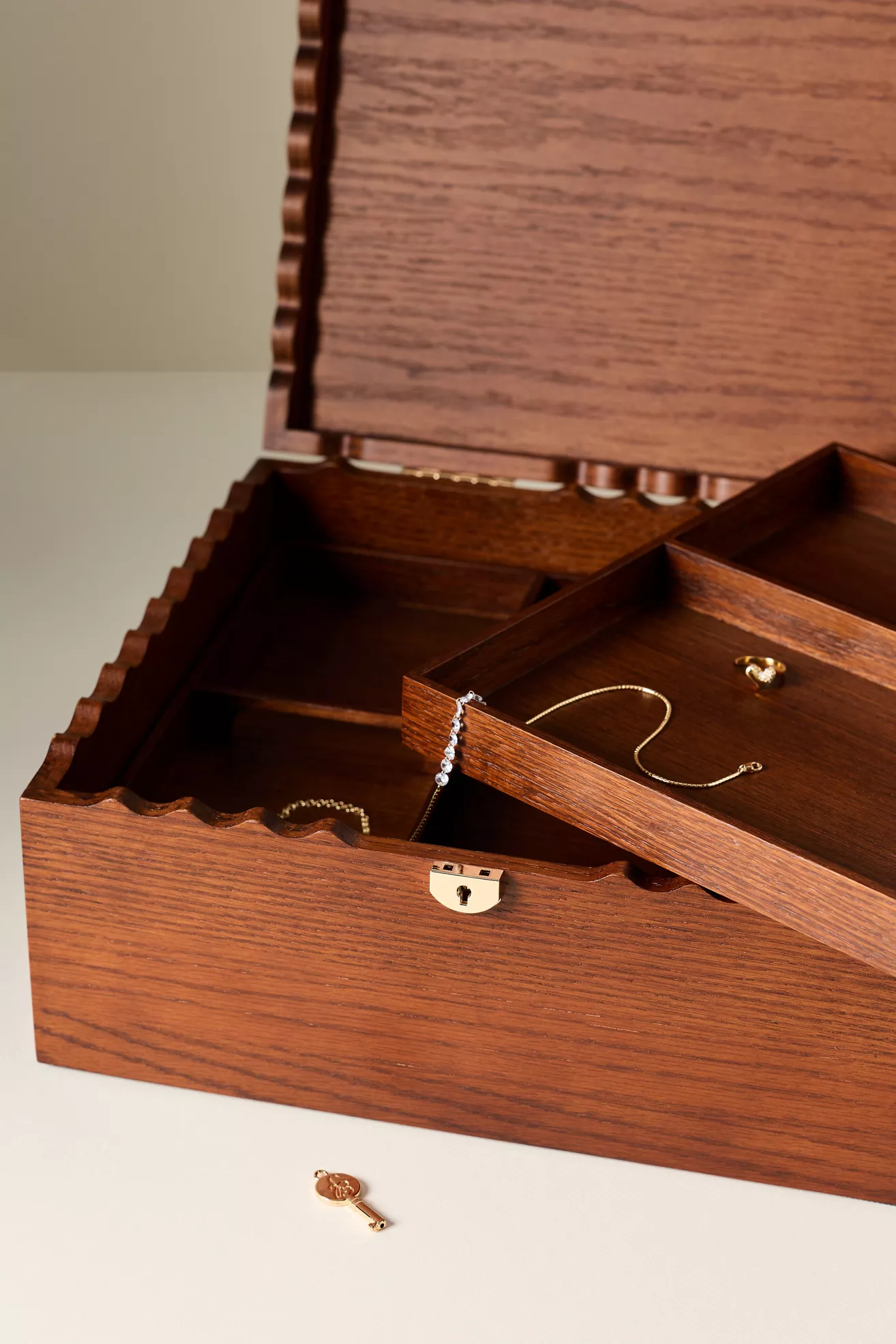 Curio Blvd 2-in1 Oak Jewelry Keepsake Case - thumbnail 4