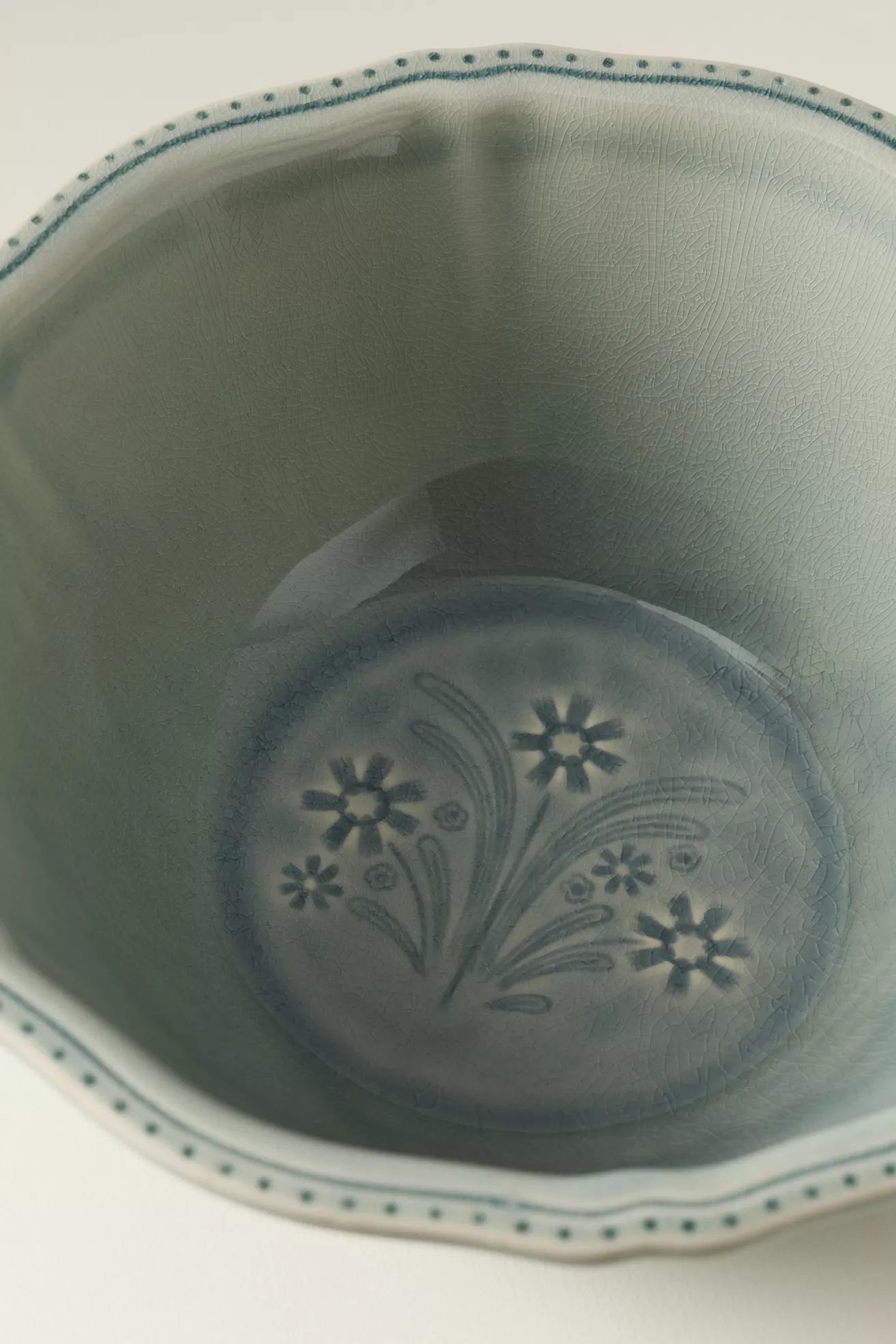 Aster Portuguese Stoneware Serve Bowl - thumbnail 3