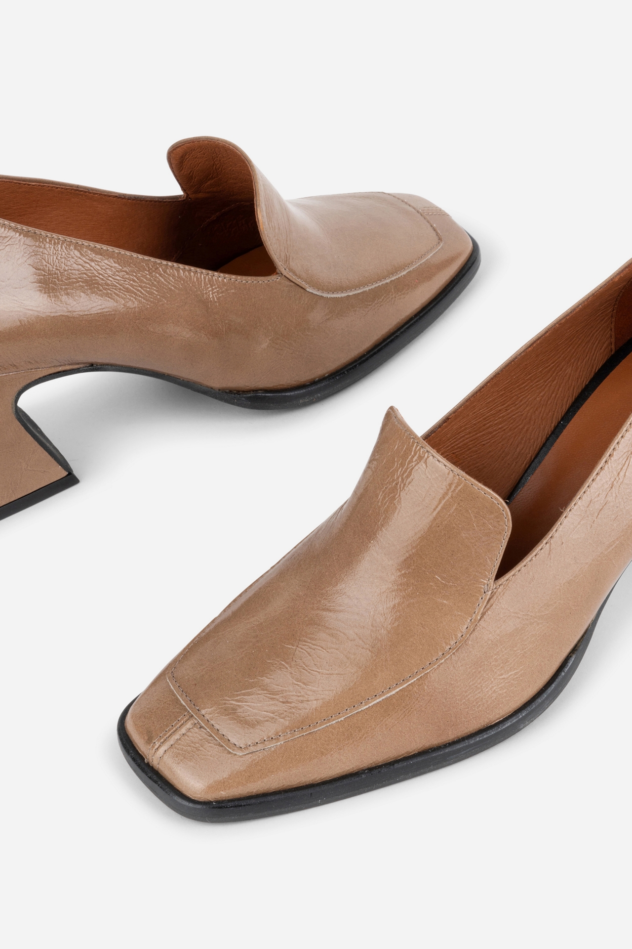 Intentionally Blank Mosa Heeled Loafers
