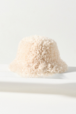 By Anthropologie Curly Sherpa Fleece Bucket Hat In White