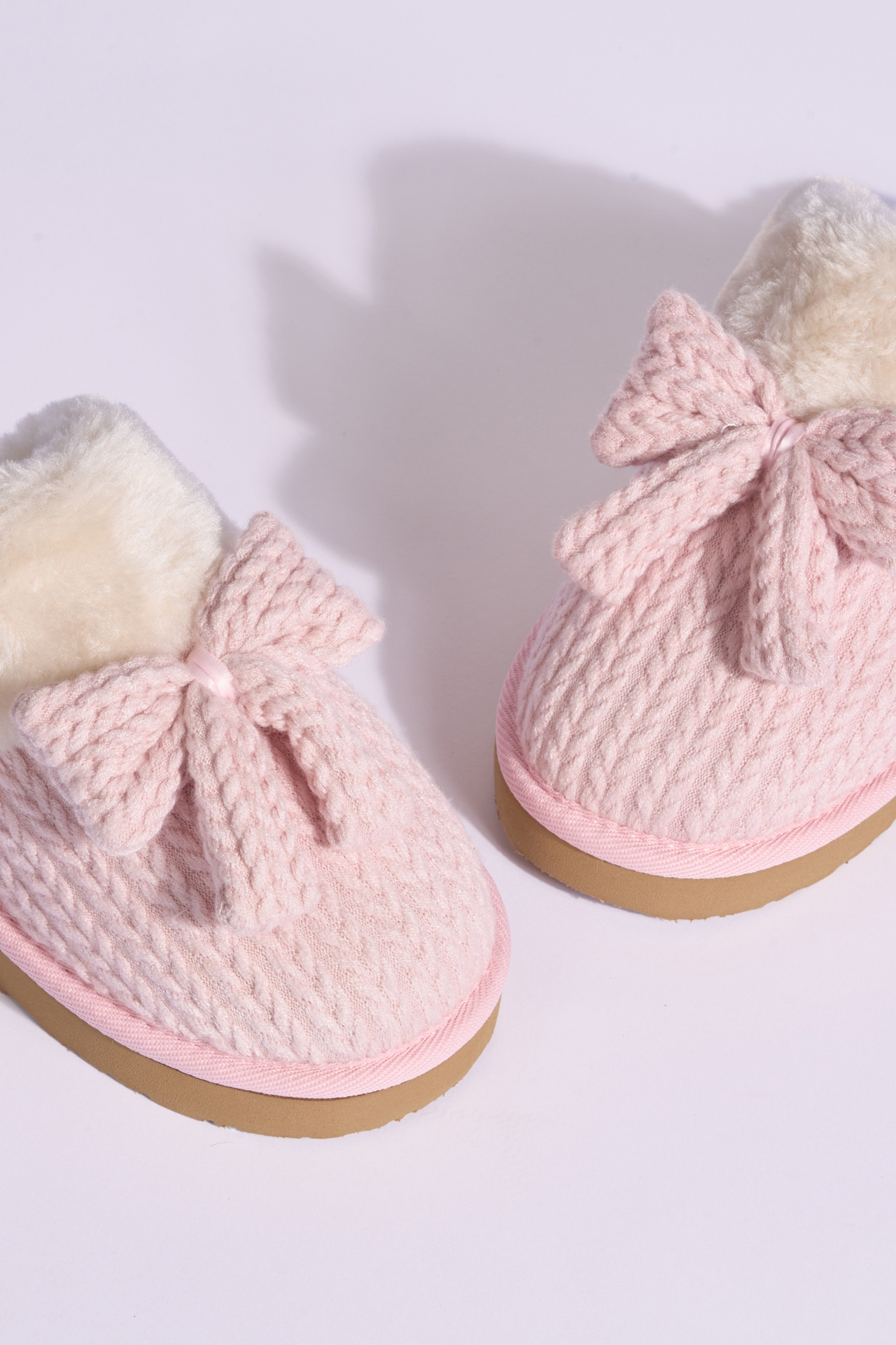 Minnetonka Bowelle Scuff Slide Slippers
