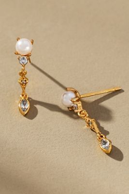 Linear Shimmered Pearl Earrings