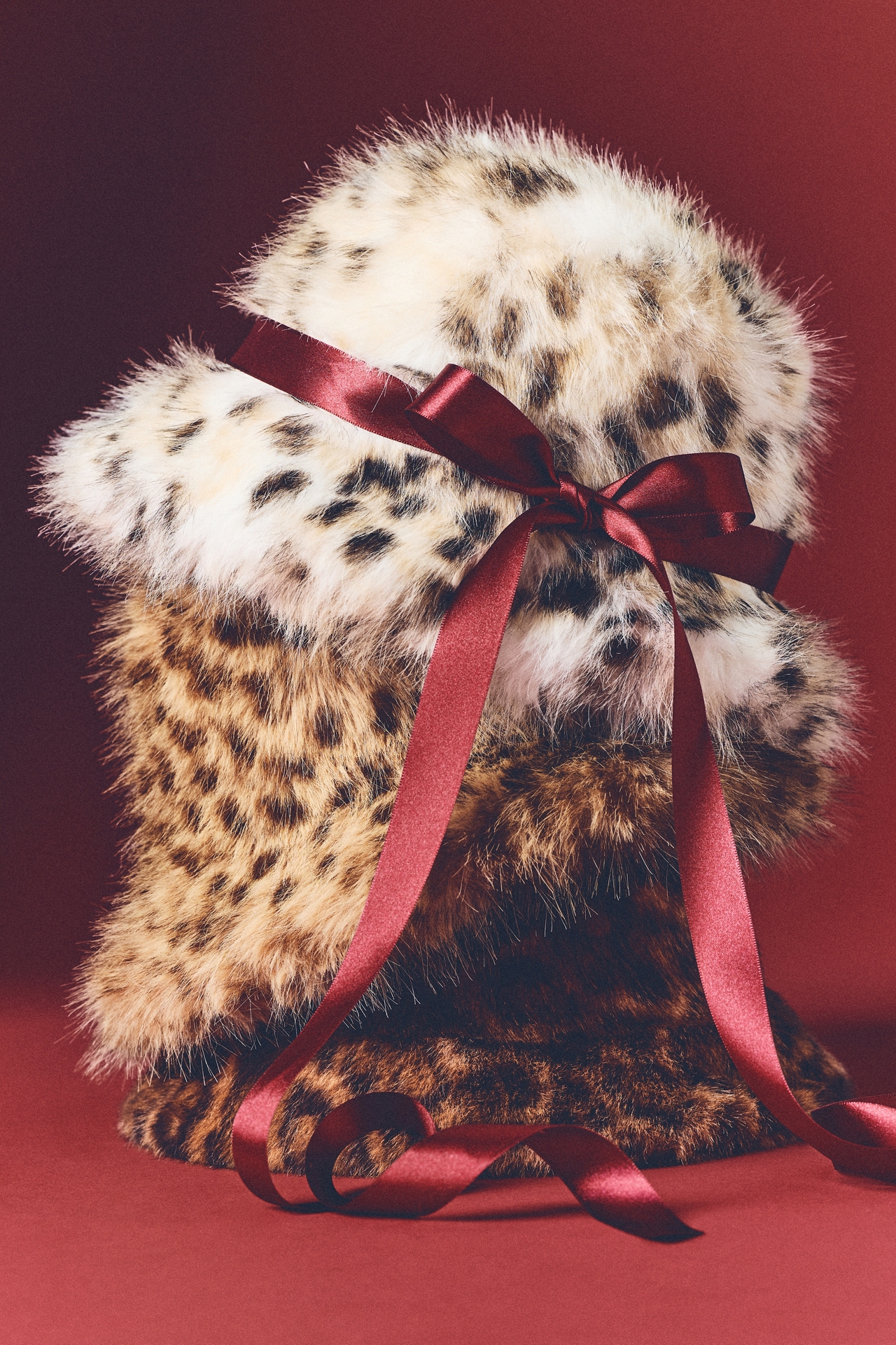 Fuzzy Faux-Fur Animal Print Bucket Hat