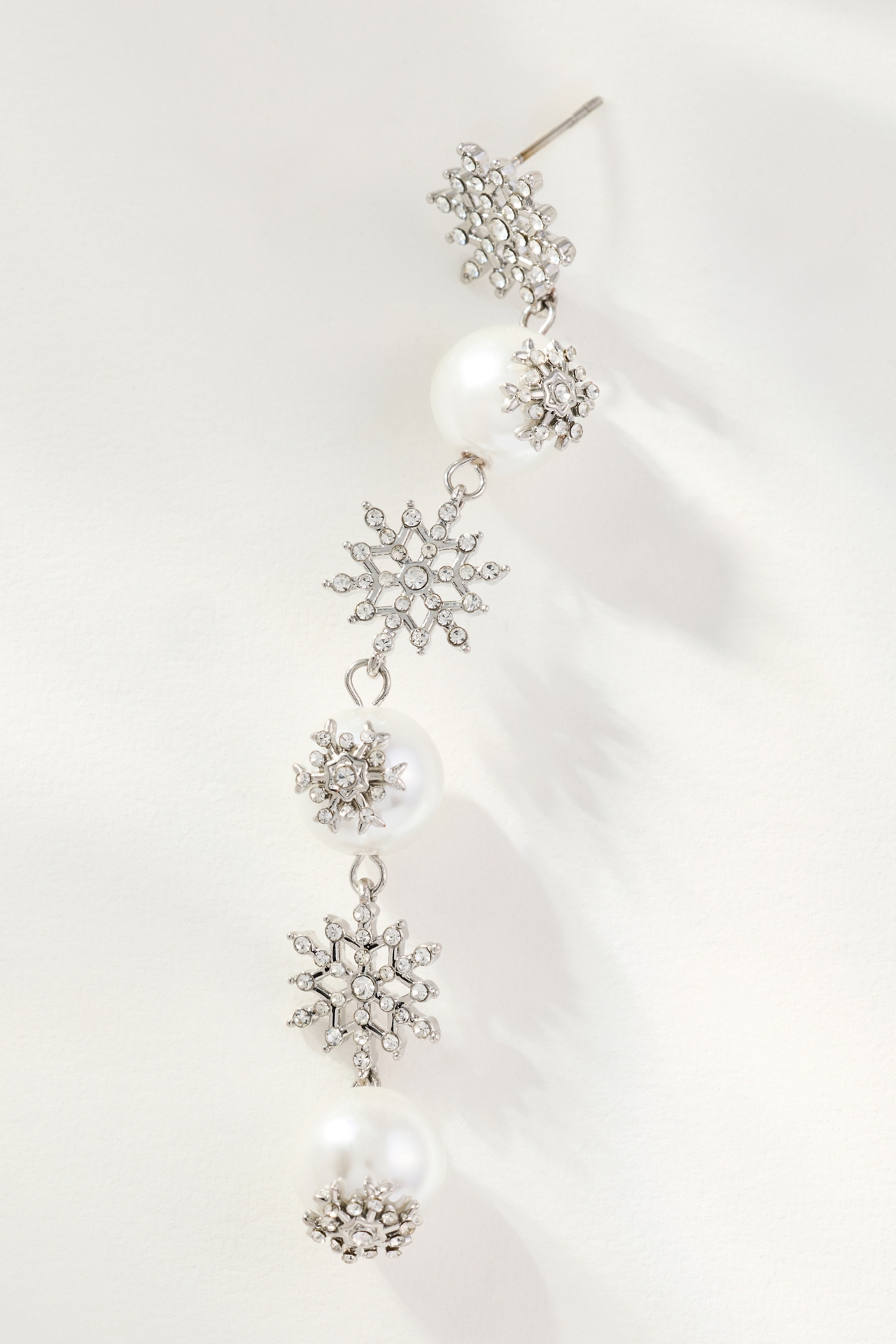 BaubleBar Snow and Behold Drop Earrings