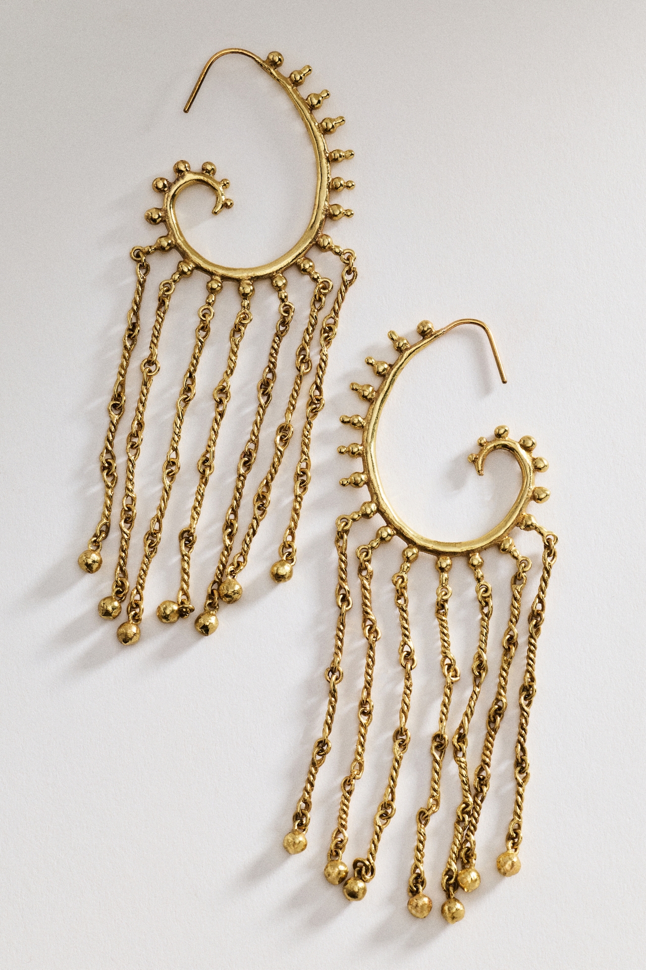 ALÉMAIS Le Jardin Paisley Chain Hoop Earrings
