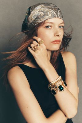 Dog Icon Cocktail Ring