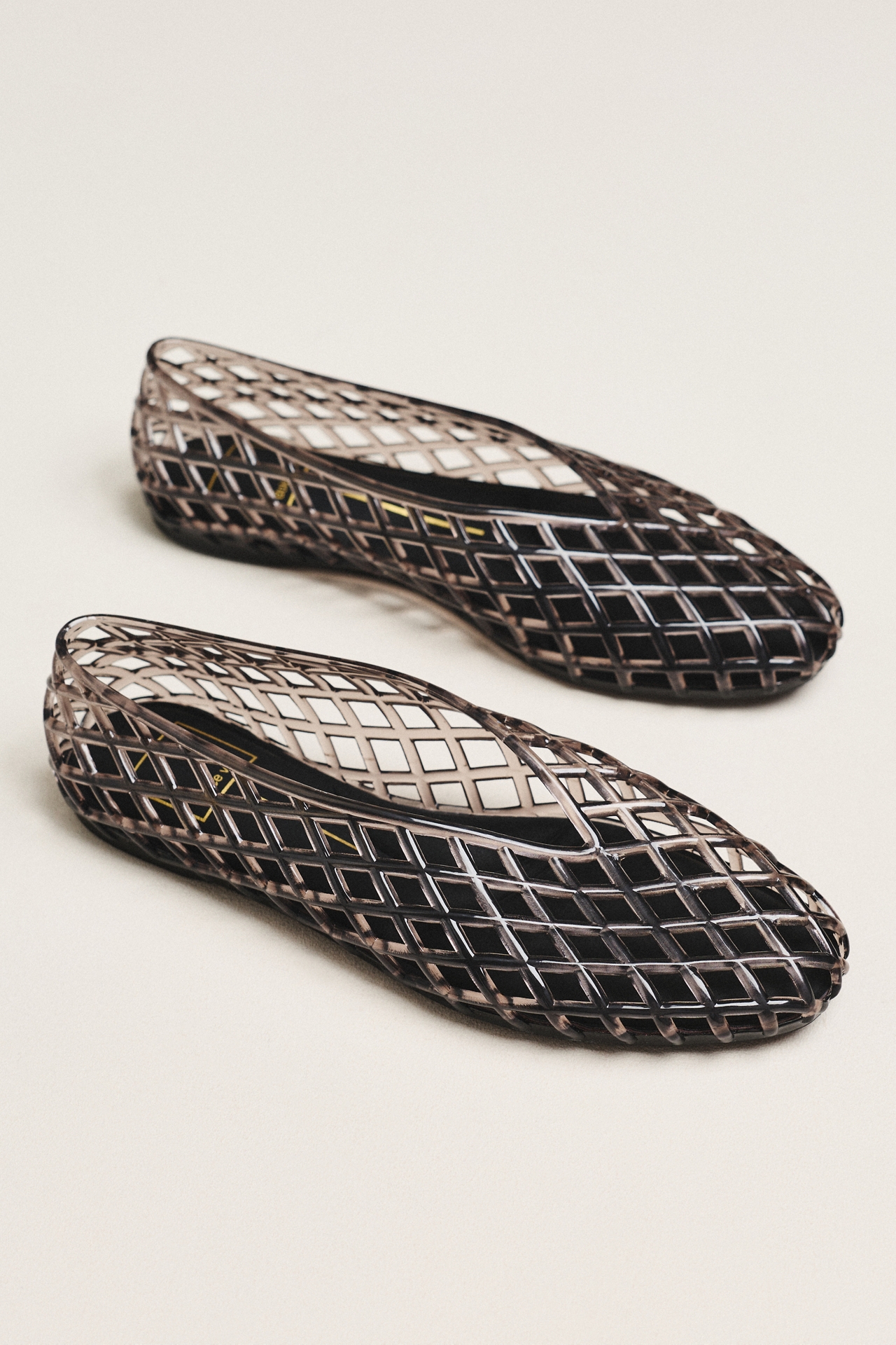 Dolce Vita Jam Jelly Flats