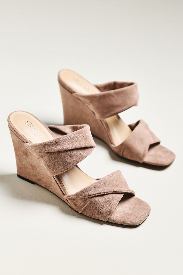 Silent D x @loverlygrey Kathy Wedge Heels #1