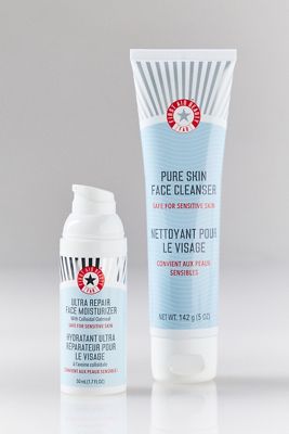 First Aid Beauty Holiday Skin Essentials Kit