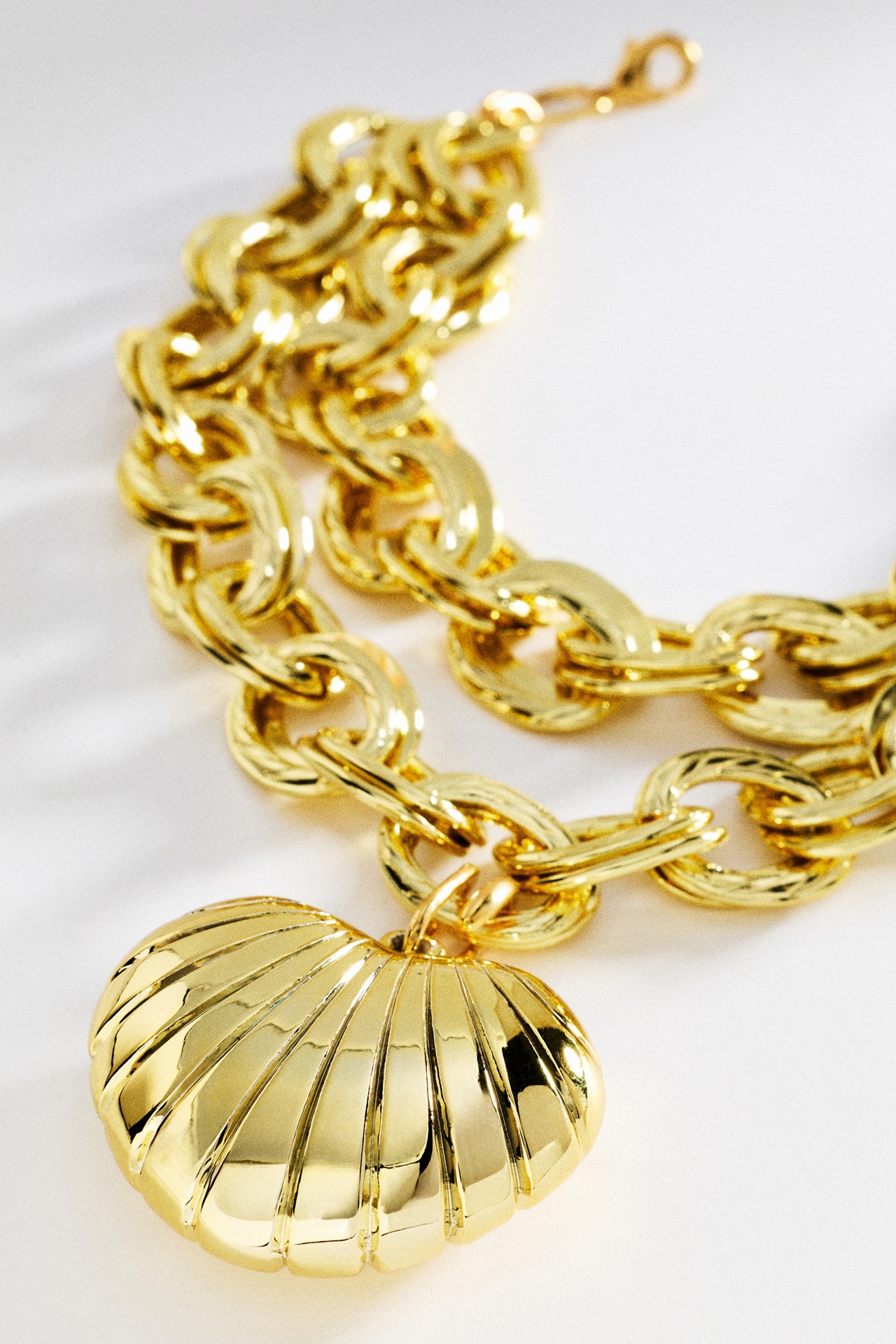 Chunky Heart Link Necklace