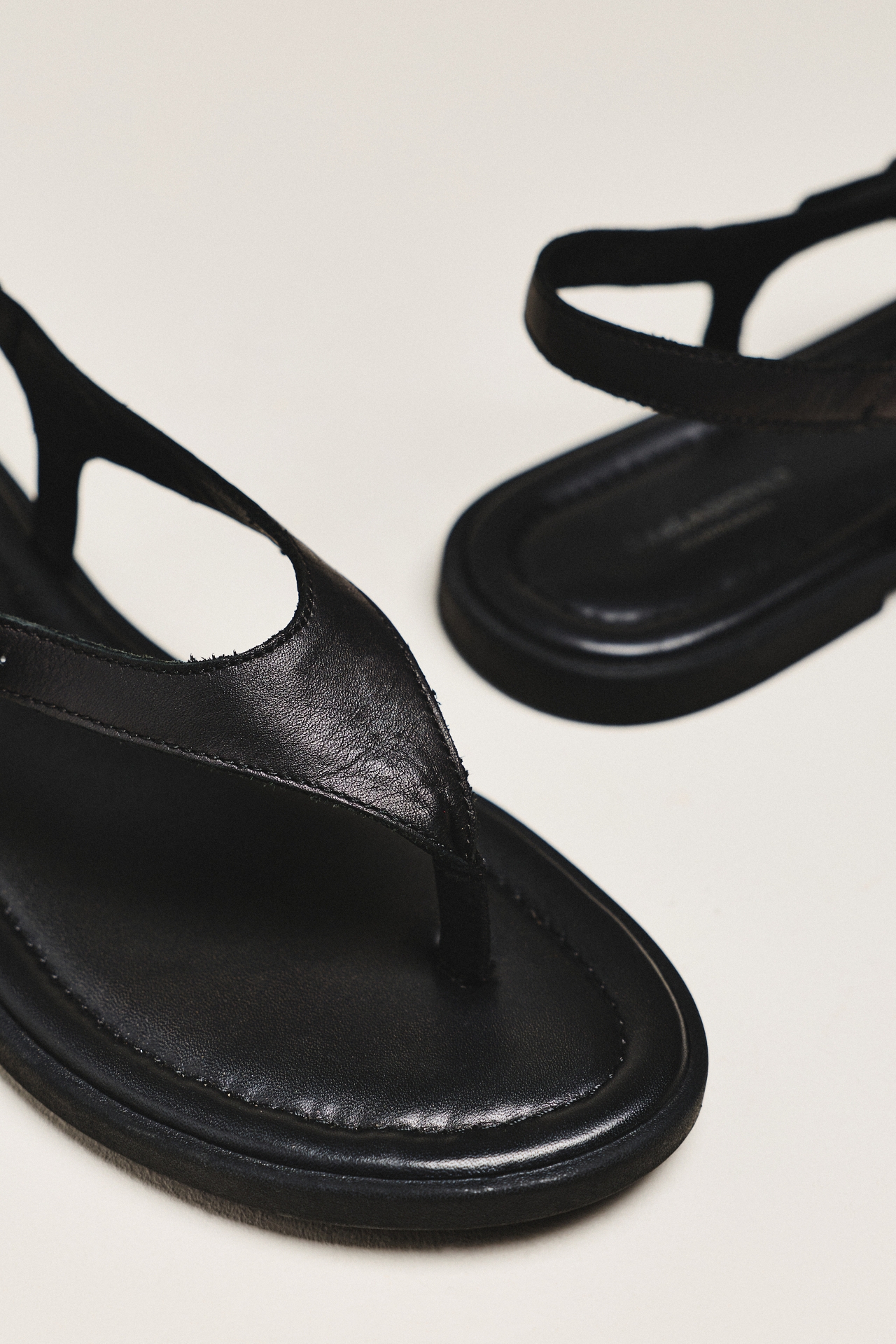 Vagabond Zaida Slingback Thong Sandals